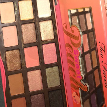 Photo of Too Faced Sweet Peach Eyeshadow Collection Palette uploaded by Karina B.
