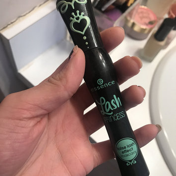 Photo of Essence Lash Princess False Lash Effect Mascara uploaded by Maylin S.