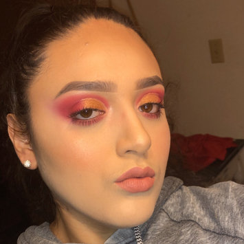 Photo uploaded to Dermablend Banana Powder Illuminating Loose Setting Powder by MakeupByIsabel💕 V.