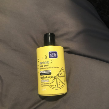 Photo of Clean & Clear Alcohol-Free Lemon Juice Facial Toner uploaded by Nad 🇧.