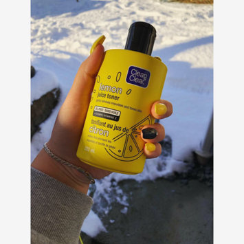 Photo of Clean & Clear Alcohol-Free Lemon Juice Facial Toner uploaded by sara H.
