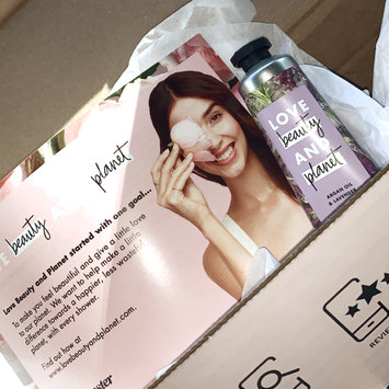 Photo of Love Beauty And Planet Argan Oil & Lavender Hand Lotion uploaded by Dulce G.