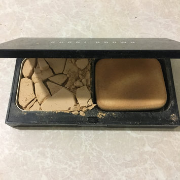 Photo of BOBBI BROWN Skin Weightless Powder Foundation uploaded by Rosie Q.