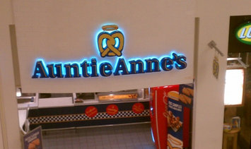 Photo of Auntie Anne's Pretzel uploaded by Alicia H.