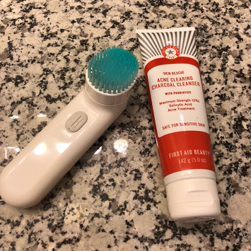 Photo of FIRST AID BEAUTY Skin Rescue Deep Cleanser with Red Clay uploaded by Hayley D.