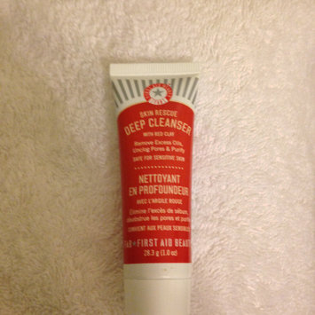 Photo of FIRST AID BEAUTY Skin Rescue Deep Cleanser with Red Clay uploaded by Nka k.