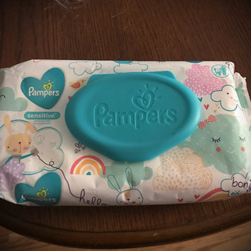 Photo of Pampers® Sensitive™ Wipes uploaded by Jessica s.