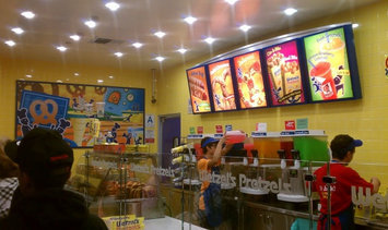 Photo of Auntie Anne's Pretzel uploaded by Alicia H.