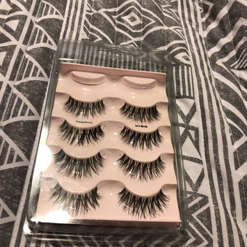 Photo of Kiss Looks So Natural Lashes Flirty uploaded by Khadijah N.