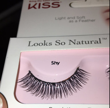 Photo of Kiss Looks So Natural Lashes Shy uploaded by Tejada A.