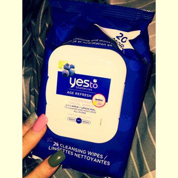 Photo of Yes To Blueberries Cleansing Facial Wipes uploaded by Audrionna A.
