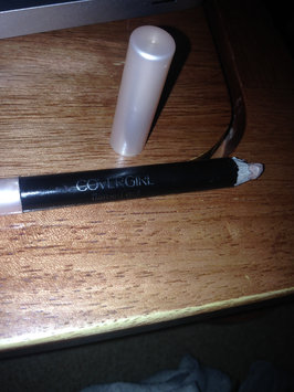 Photo of COVERGIRL Flamed Out Shadow Pencil uploaded by Lisa W.