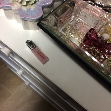 Photo of Dior Dior Addict Ultra-Gloss Sensational Mirror Shine Hydra-Plumping Volume uploaded by Dayenci M.