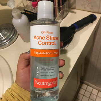 Photo of Neutrogena® Oil-Free Acne Stress Control® Triple-Action Toner uploaded by Andrea C.