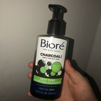 Photo of Bioré Deep Pore Charcoal Cleanser uploaded by Chey R.
