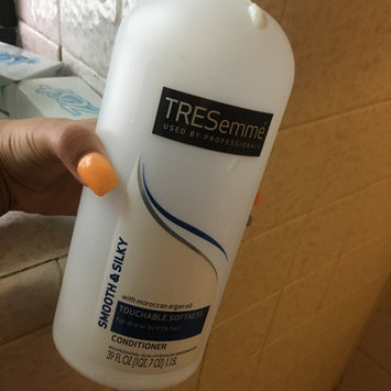 Photo of TRESemmé Smooth & Silky Conditioner uploaded by Crystal A.