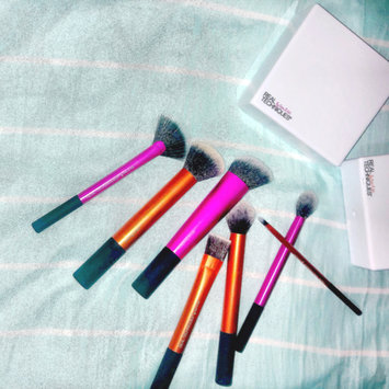 Photo of Real Techniques 3-pc. Makeup Brush Sculpting Set uploaded by Reina C.