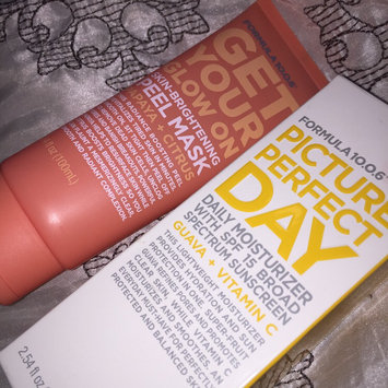Photo of Formula 10.0.6 Picture Perfect Day Moisturizer uploaded by Kiana D.