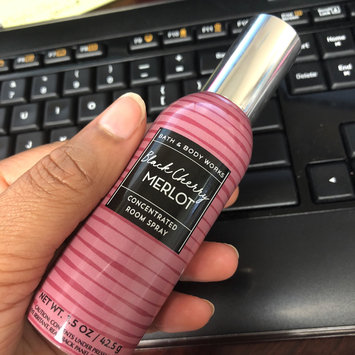 Photo of Bath & Body Works® White Barn Lilac Blossom Concentrated Room Spray uploaded by Khadijah N.