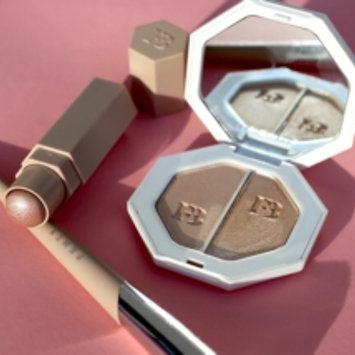 Photo of FENTY BEAUTY by Rihanna Killawatt Freestyle Highlighter uploaded by Leonora M.