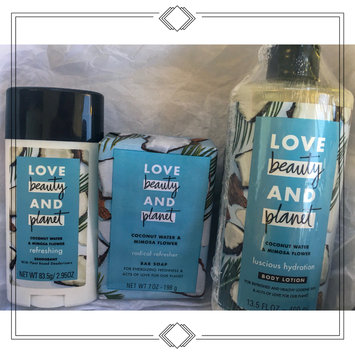 Photo of Love Beauty And Planet Bountiful Moisture Murumuru Butter & Rose Body Wash uploaded by Amber D.