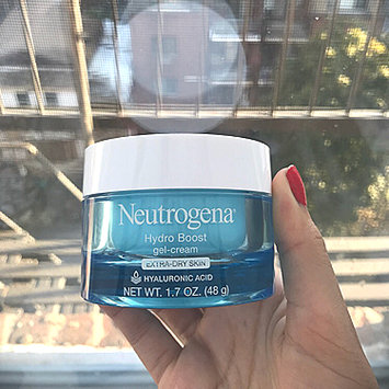 Photo of Neutrogena® Hydro Boost Gel-Cream Extra-Dry Skin uploaded by Lillian S.