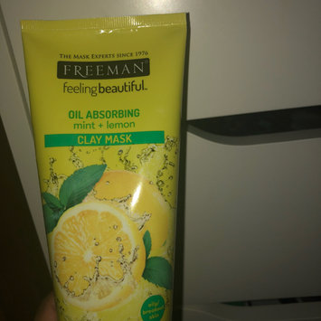 Photo of Freeman Feeling Beautiful Clay Mask Mint & Lemon uploaded by Mercedes I.