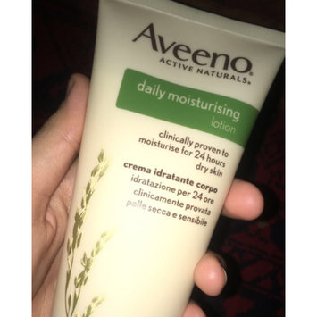 Photo of Aveeno® Daily Moisturizing Lotion uploaded by nasrriiiin x.