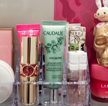 Photo of Caudalie Glow Activating Anti-Wrinkle Serum uploaded by Daxia G.