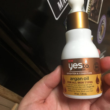 Photo of Yes To Miracle Oil Argan Oil uploaded by Ariana R.