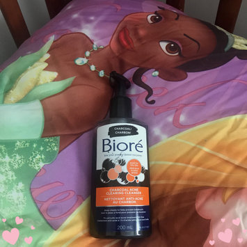Photo of Bioré Charcoal Acne Clearing Cleanser uploaded by Smh 4.