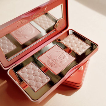 Photo of Too Faced Sweet Peach Glow Infused Highlighting Palette uploaded by Katie H.