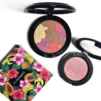 Photo of M.A.C Cosmetics Extra Dimension Blush uploaded by Caitlin K.