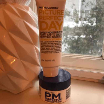 Photo of Formula 10.0.6 Picture Perfect Day Moisturizer uploaded by Esther B.
