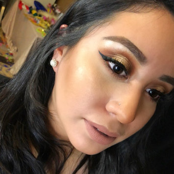 Photo of tarte Chrome Paint Shadow Pot uploaded by Ariel 💋.