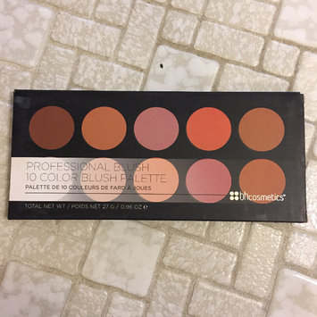 Photo of BH Cosmetics 10 Color Professional Blush Palette uploaded by Valenis C.