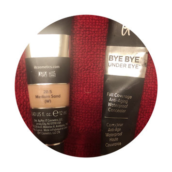 Photo of IT Cosmetics® Bye Bye Under Eye™ uploaded by Wendy G.