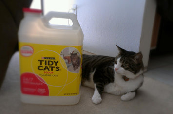 Photo of Tidy Cats Scoop 24/7 Performance Cat Litter uploaded by Joan G.