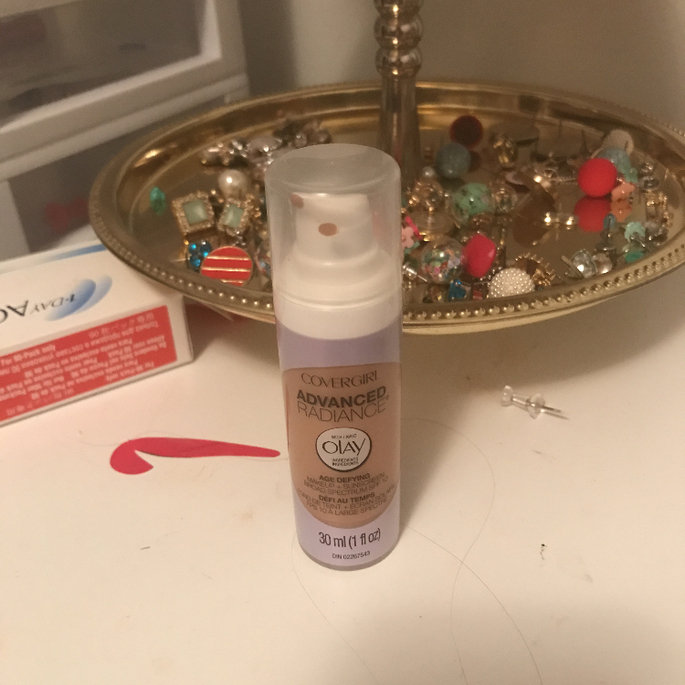 COVERGIRL Advanced Radiance Age-Defying Liquid Makeup