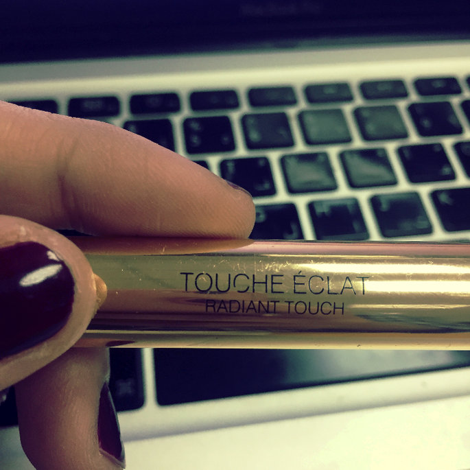 Yves Saint Laurent Touche Éclat Strobing Light