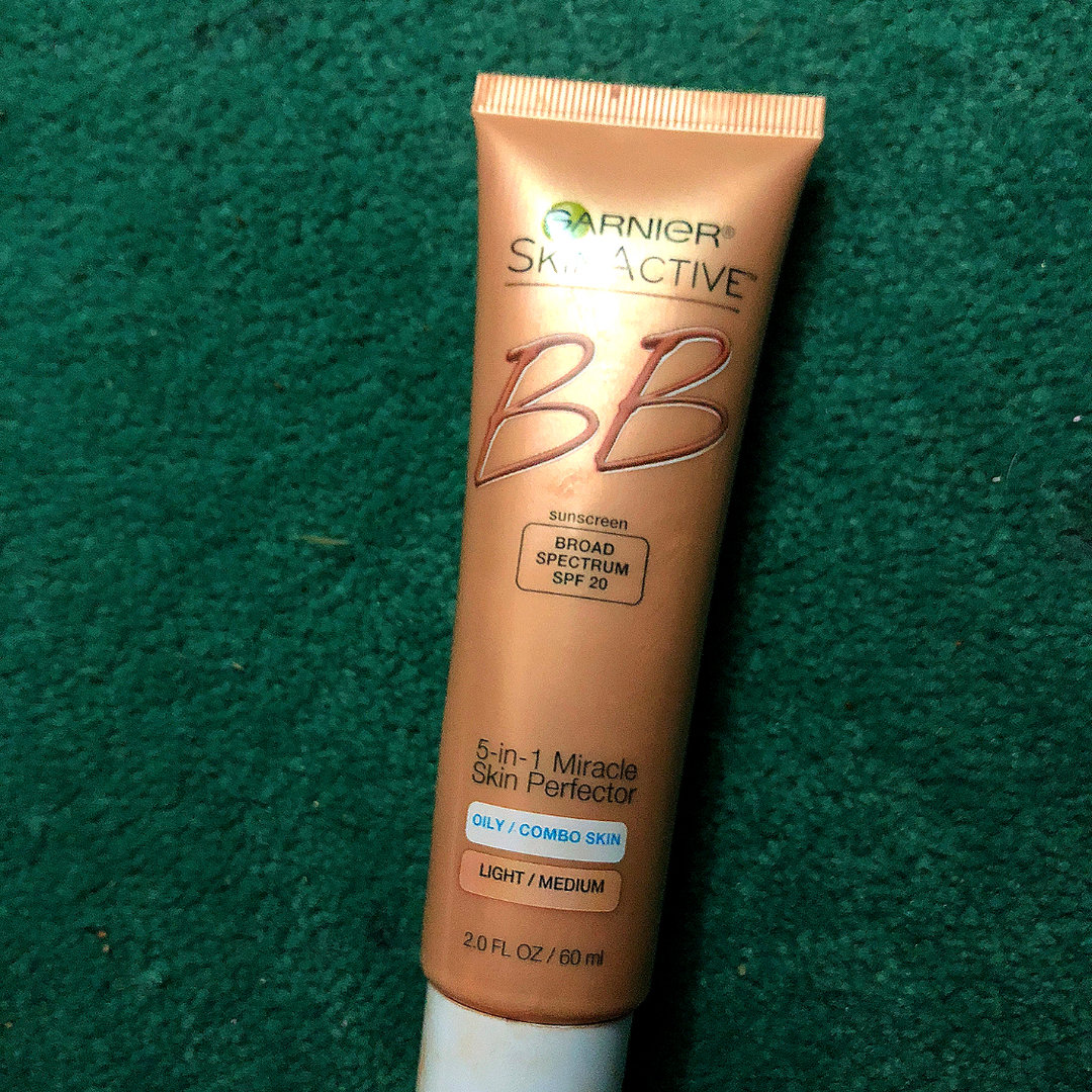Garnier SkinActive 5-in-1 Miracle Skin Perfector Oil-Free BB Cream
