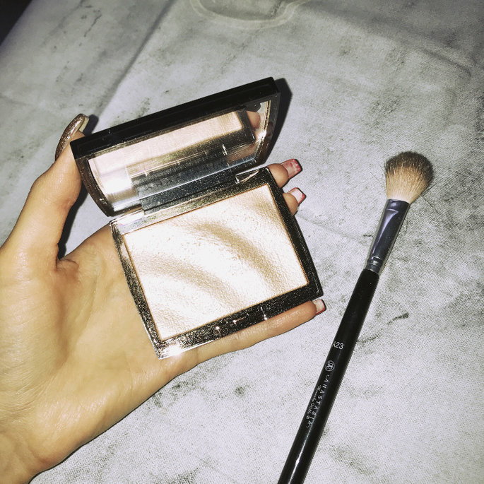 Anastasia Beverly Hills Amrezy Highlighter light brilliant gold