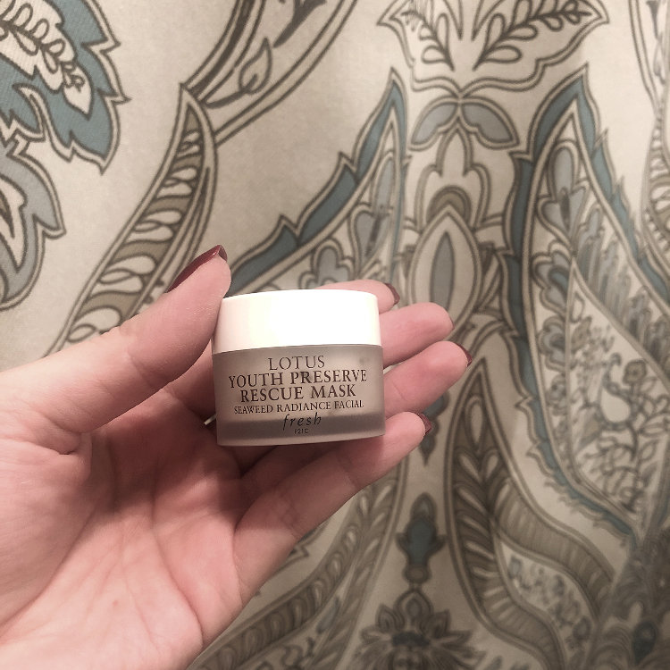 fresh Lotus Youth Preserve Rescue Mask