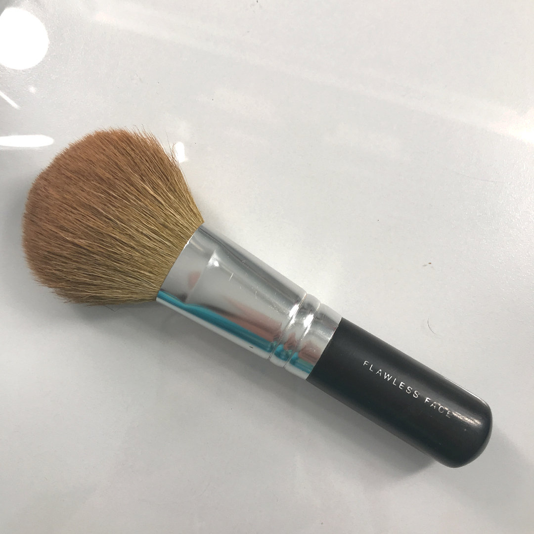 bareMinerals Full Flawless Face Brush