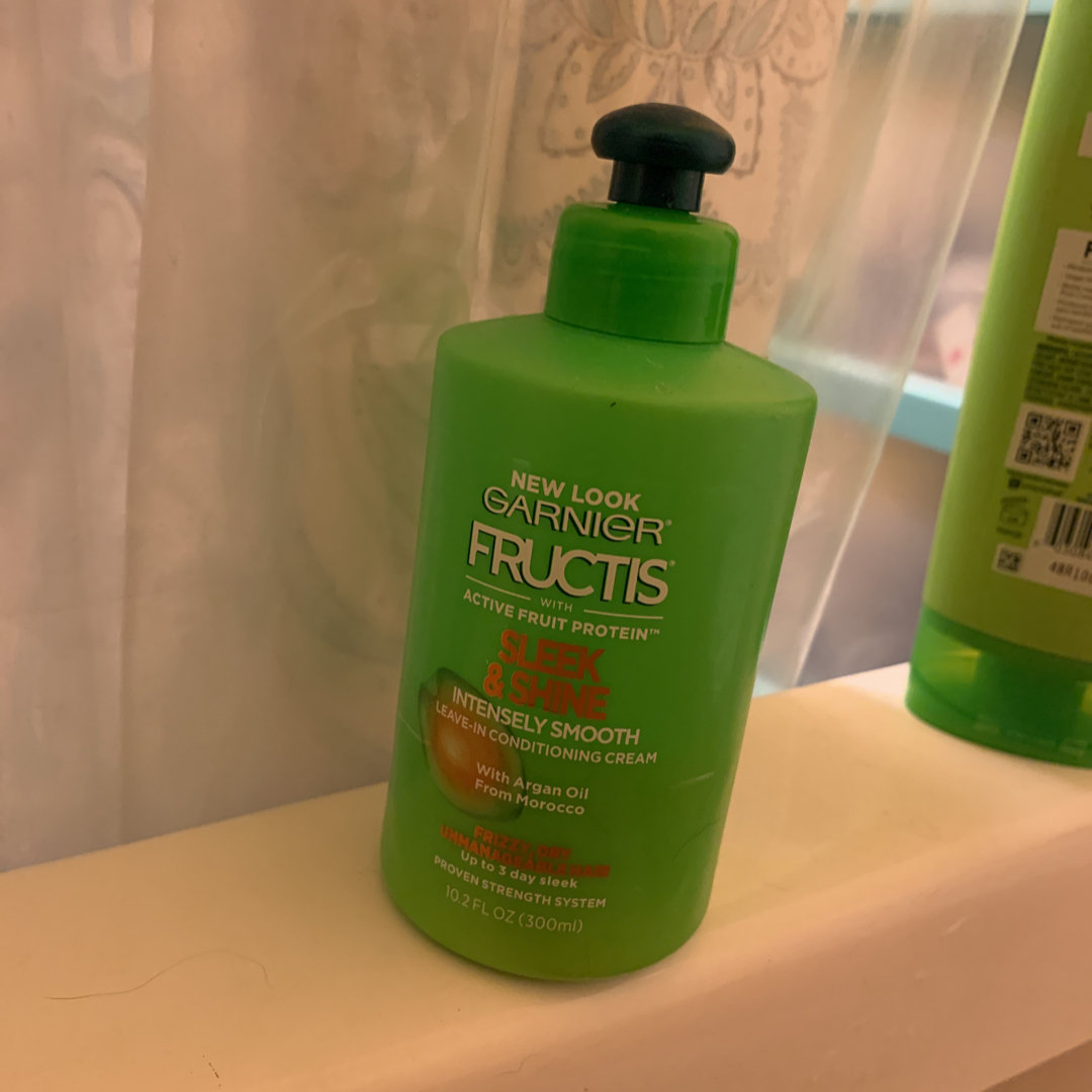 Garnier Fructis Sleek & Shine Intensely Smooth Leave-In Conditioning Cream