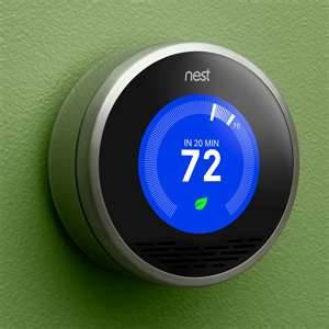 Photo of Nest Learning Thermostat uploaded by Laura P.
