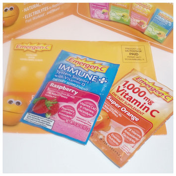 Photo of Emergen-C 1,000 mg Vitamin C Raspberry uploaded by Maria R.