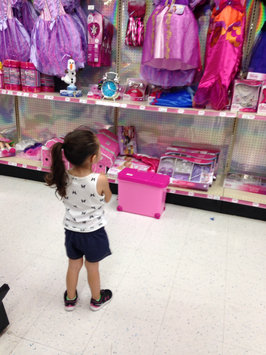 Photo of ToysRUs uploaded by Laura E.