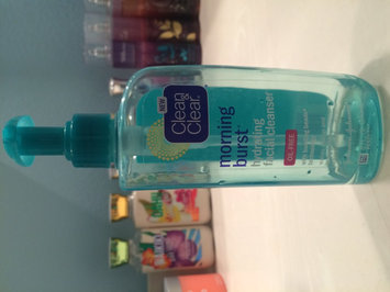 Photo of Clean & Clear® Morning Burst® Hydrating Facial Cleanser uploaded by Kylie D.