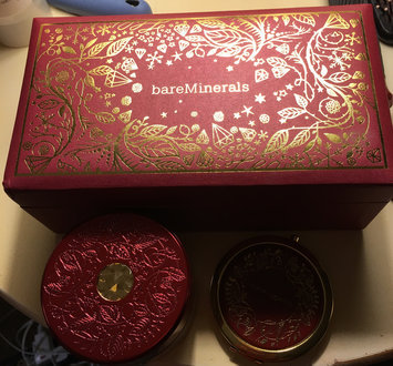 Photo of bareMinerals Deluxe Original Foundation Collector's Edition uploaded by Theresa M.